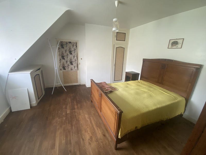 Maison - 207 m² - 8 pièces