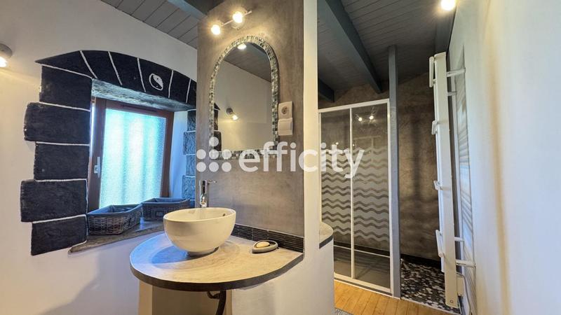 Corps de ferme - 133 m² - 5 pièces