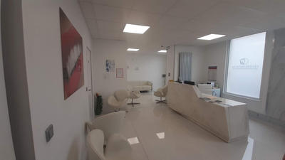 Local commercial - 11 m²