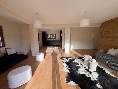 Appartement - 108 m² - 5 pièces