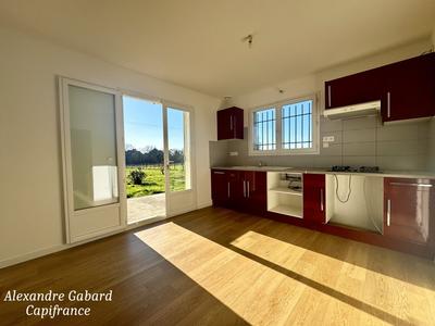 Maison - 110 m² - 4 pièces