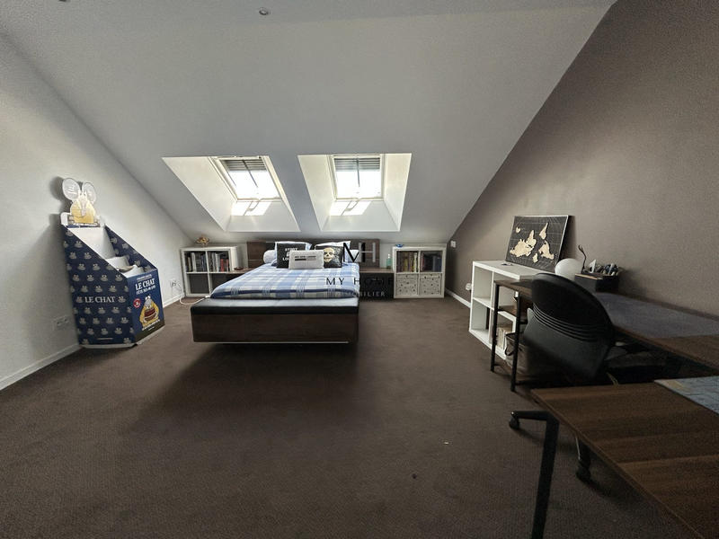 Maison - 178 m² - 7 pièces