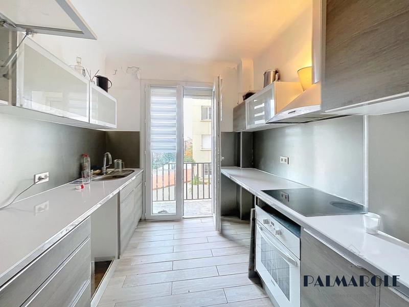 Appartement - 72 m² - 3 pièces