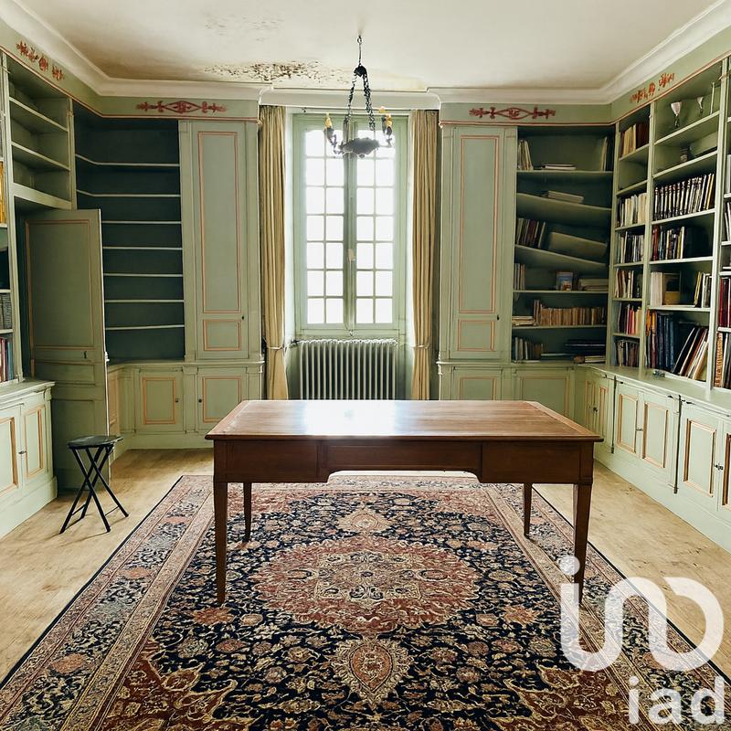 Maison - 548 m² - 19 pièces