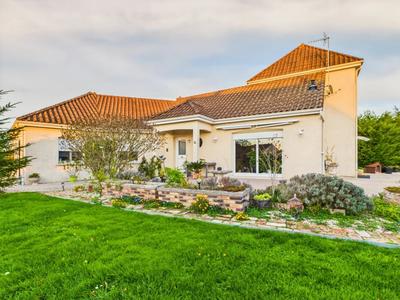 Maison - 149 m² - 5 pièces