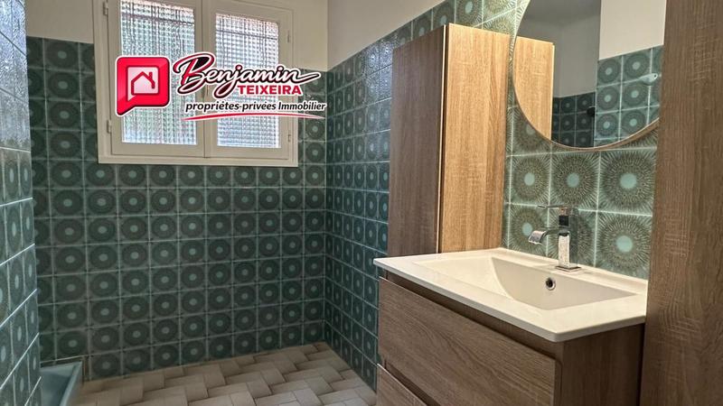 Maison - 204 m² - 7 pièces