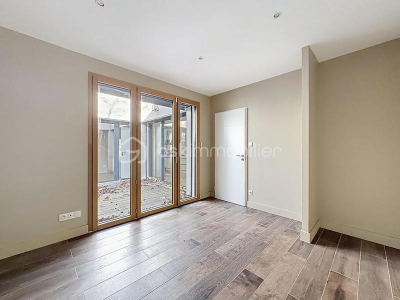 Maison d'architecte - 136 m² - 4 pièces