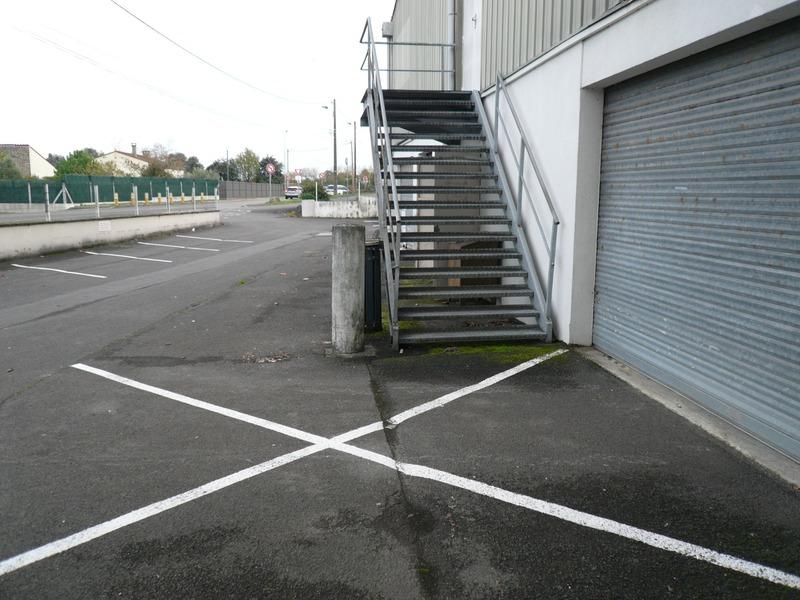 Local commercial - 199 m² - 2 pièces