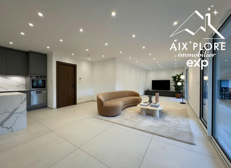 Appartement - 109 m² - 4 pièces