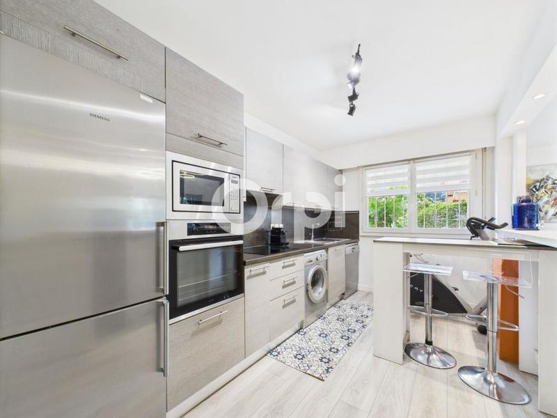 Appartement - 61 m² - 2 pièces