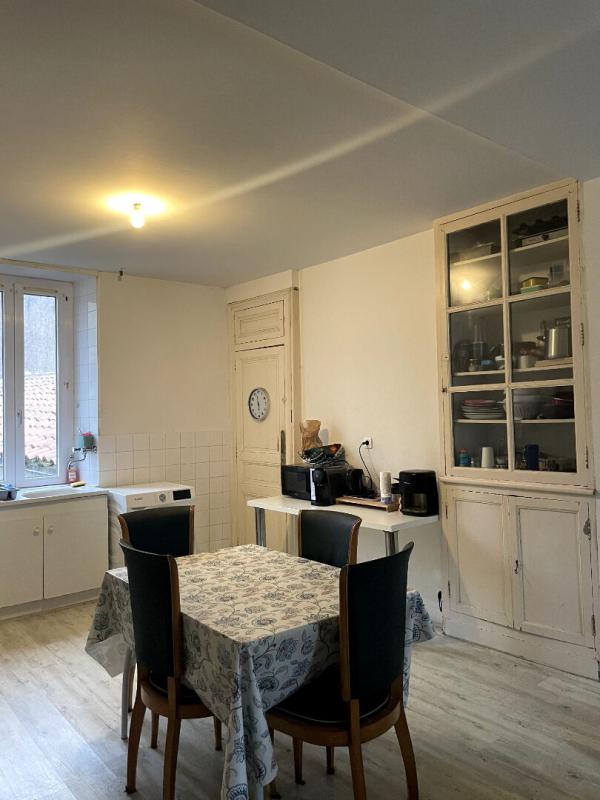 Immeuble - 182 m² - 6 pièces