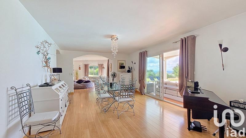 Maison de maîtres - 199 m² - 6 pièces