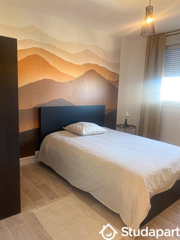 Chambre - 10 m² - 1 pièce