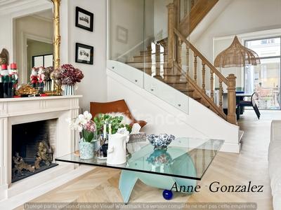 Maison bourgeoise - 237 m² - 9 pièces