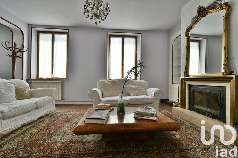 Maison - 195 m² - 6 pièces