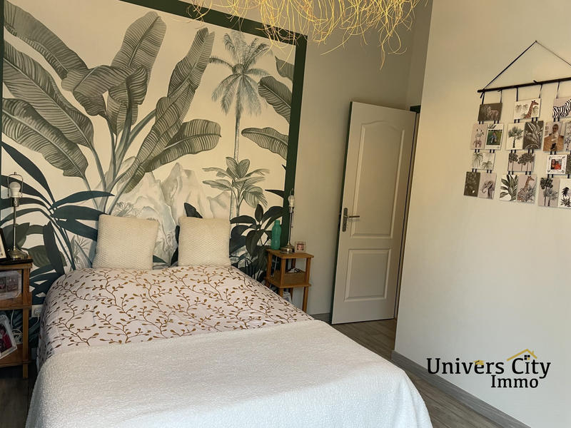 Maison - 95 m² - 4 pièces