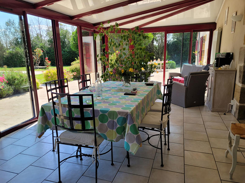 Maison - 203 m² - 8 pièces