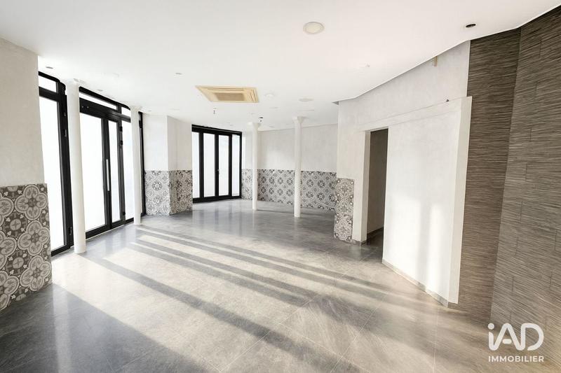 Local commercial - 135 m²