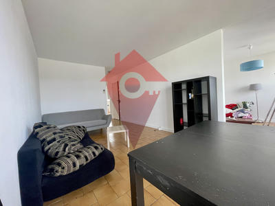 Appartement - 84 m² - 4 pièces