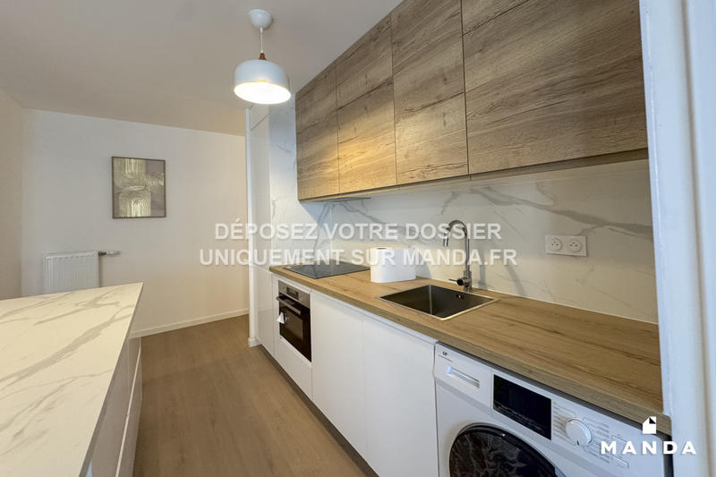 Chambre - 12 m² - 5 pièces