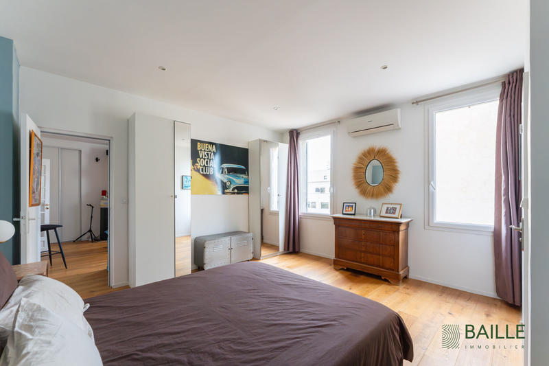 Appartement - 164 m² - 5 pièces