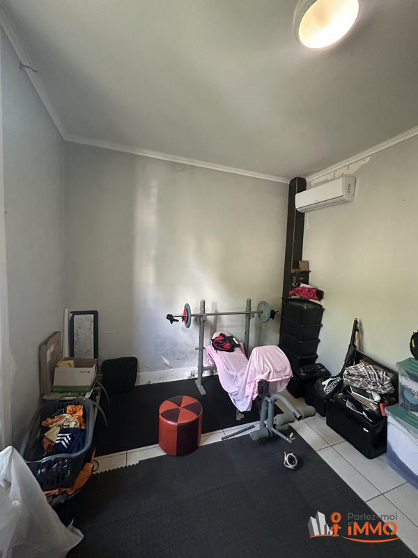 Maison - 151 m² - 7 pièces