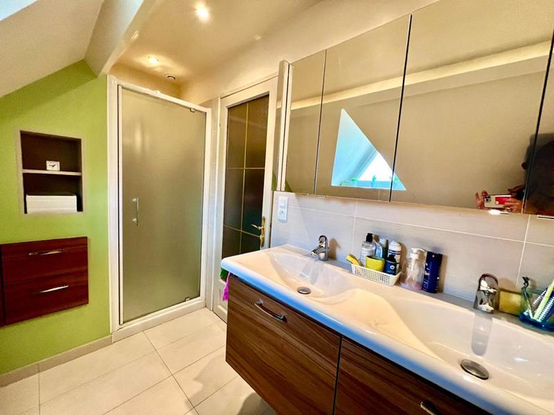 Maison - 162 m² - 6 pièces