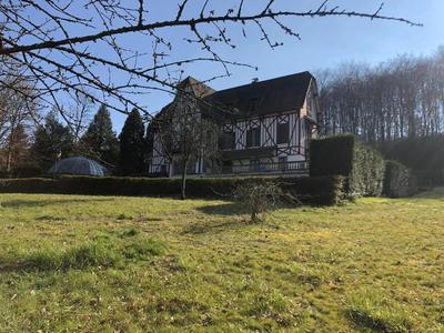 Propriété - 650 m² - 14 pièces