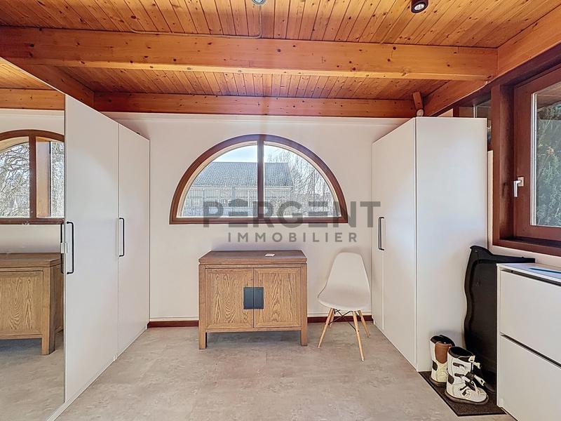 Maison contemporaine - 215 m² - 8 pièces