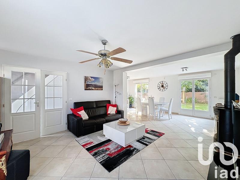 Maison - 167 m² - 8 pièces