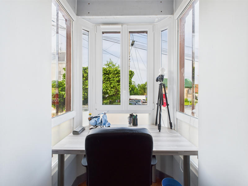 Maison - 203 m² - 8 pièces