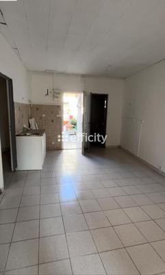 Immeuble - 154 m² - 8 pièces