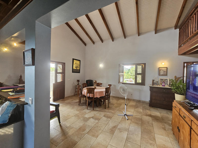 Maison - 100 m² - 3 pièces