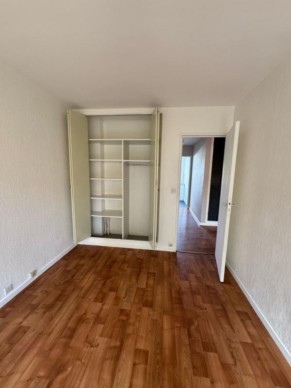 Appartement ancien - 57 m² - 3 pièces