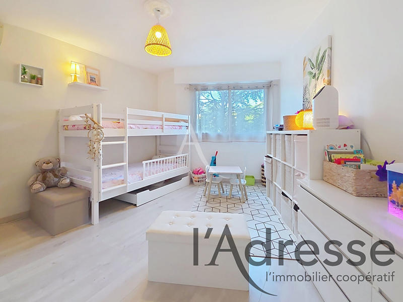 Appartement - 74 m² - 3 pièces