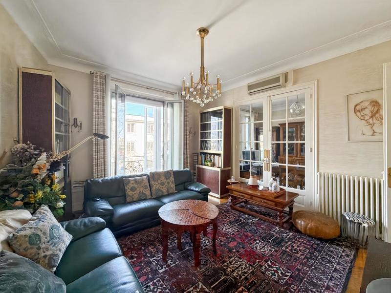 Appartement - 132 m² - 5 pièces