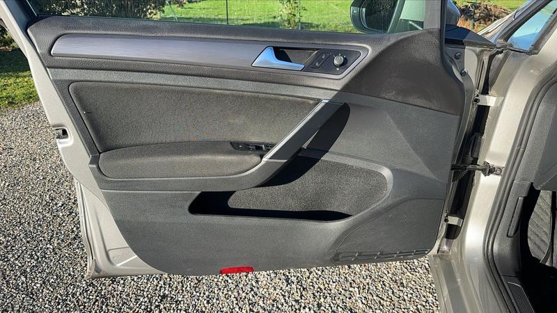 Volkswagen Golf VII 2.0 Tdi 150 Dsg7 Confortline