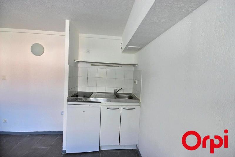 Appartement - 16 m² - 1 pièce