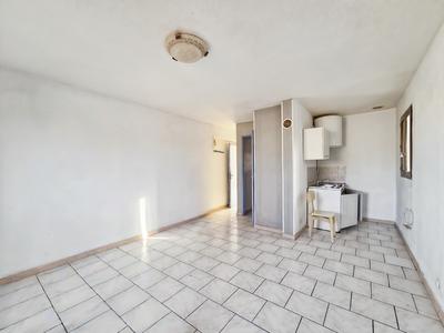Immeuble - 162 m² - 7 pièces