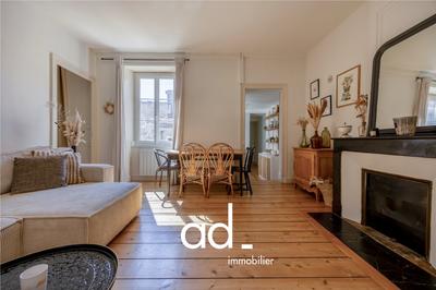 Appartement - 56 m² - 3 pièces