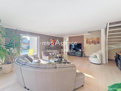 Maison - 172 m² - 7 pièces
