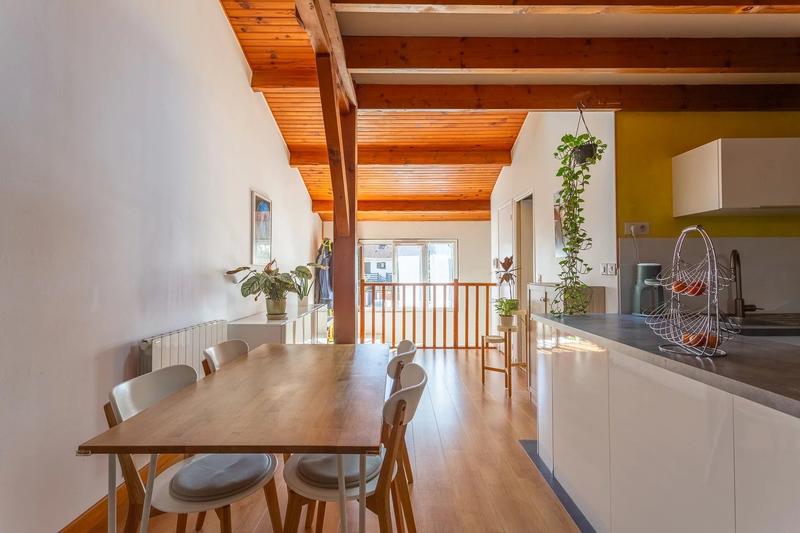 Appartement - 65 m² - 4 pièces