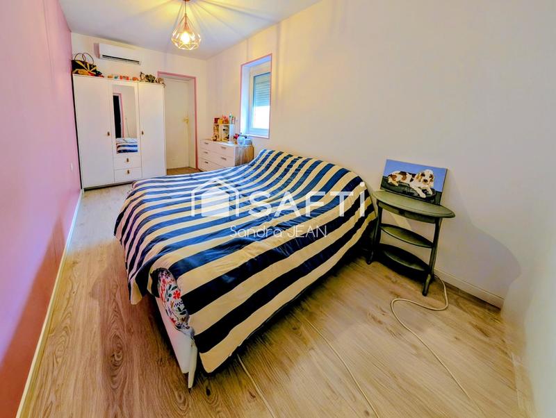 Maison - 90 m² - 5 pièces