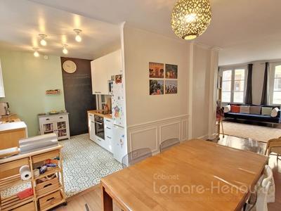 Maison de ville - 166 m² - 8 pièces