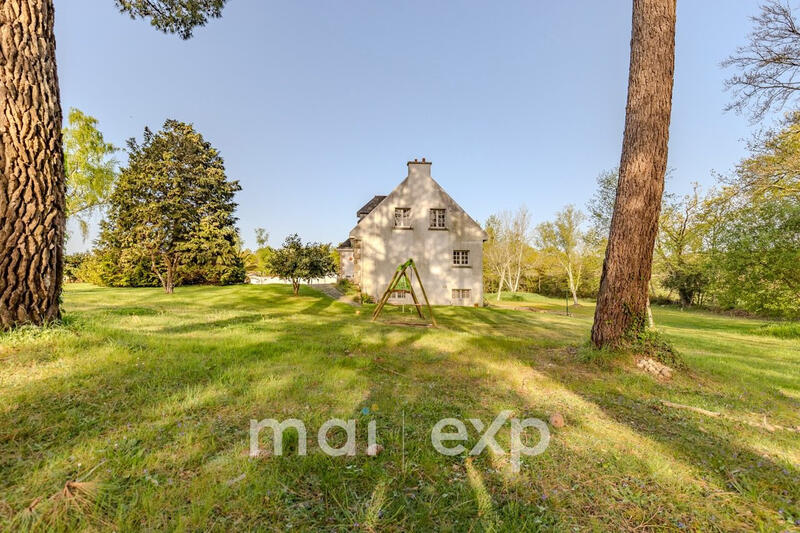 Maison - 178 m² - 6 pièces