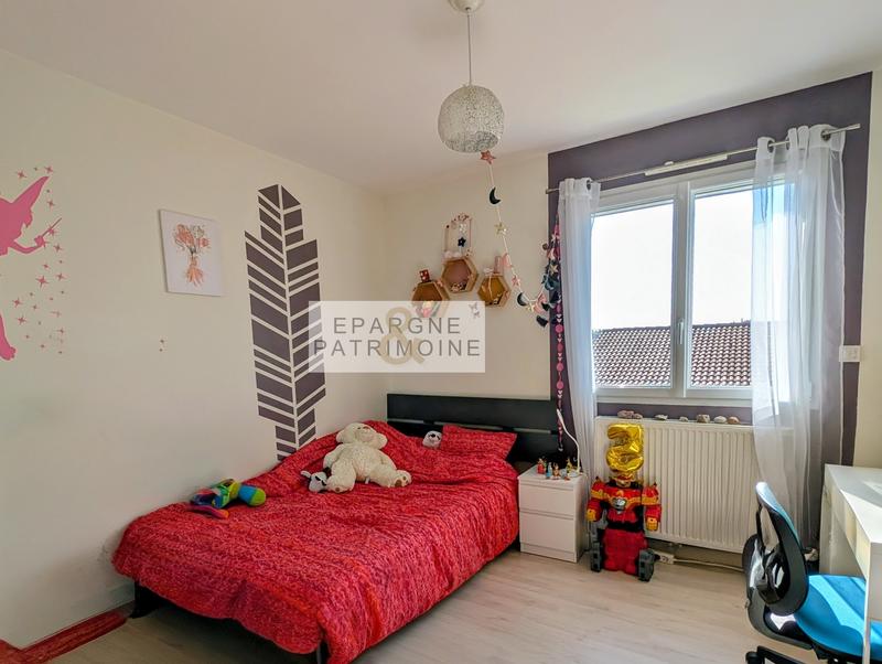 Maison - 111 m² - 5 pièces