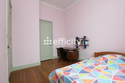 Appartement - 125 m² - 4 pièces