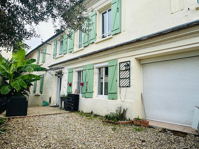 Maison - 170 m² - 6 pièces