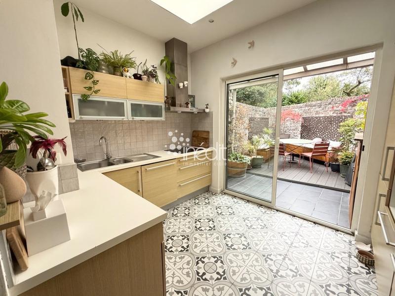 Maison - 90 m² - 4 pièces