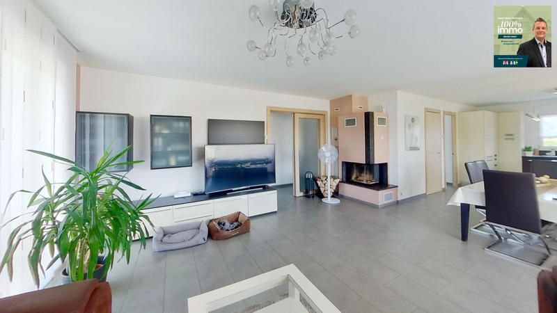 Maison - 260 m² - 6 pièces